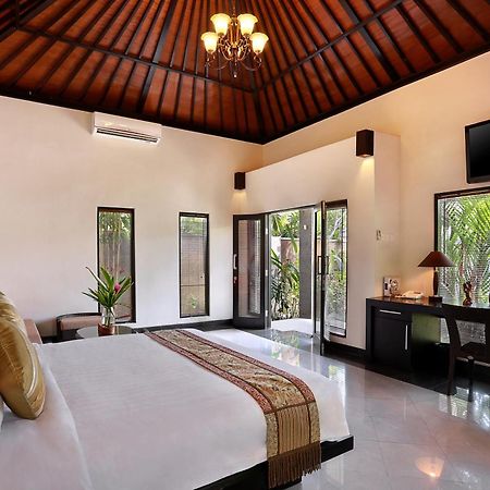 Askara Villa Canggu Buitenkant foto