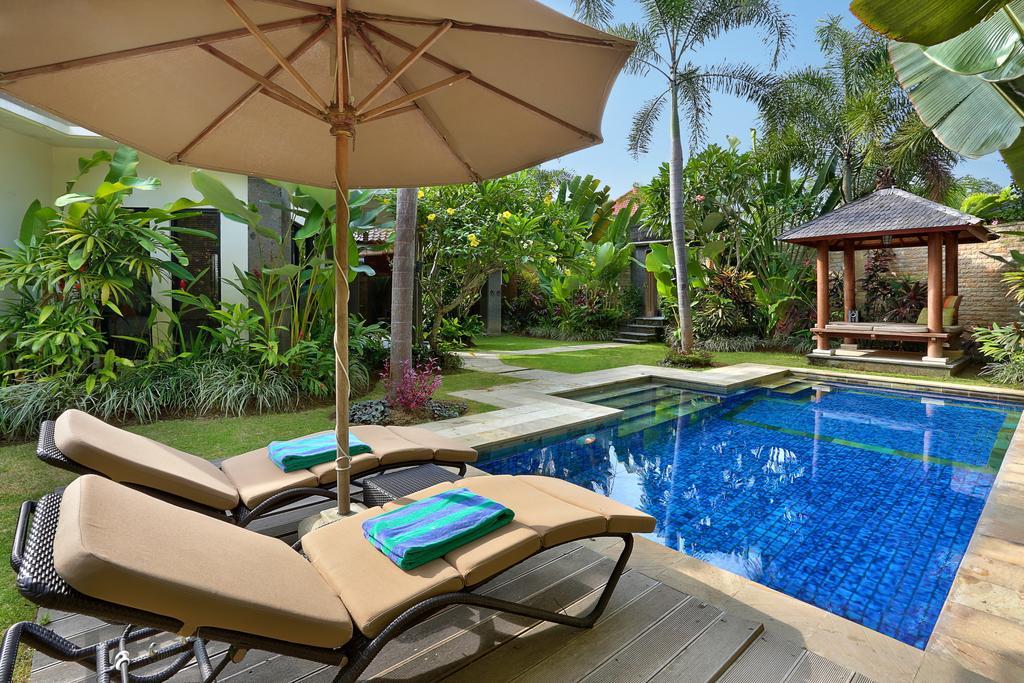 Askara Villa Canggu Buitenkant foto