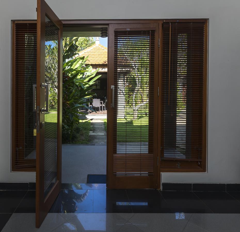 Askara Villa Canggu Buitenkant foto