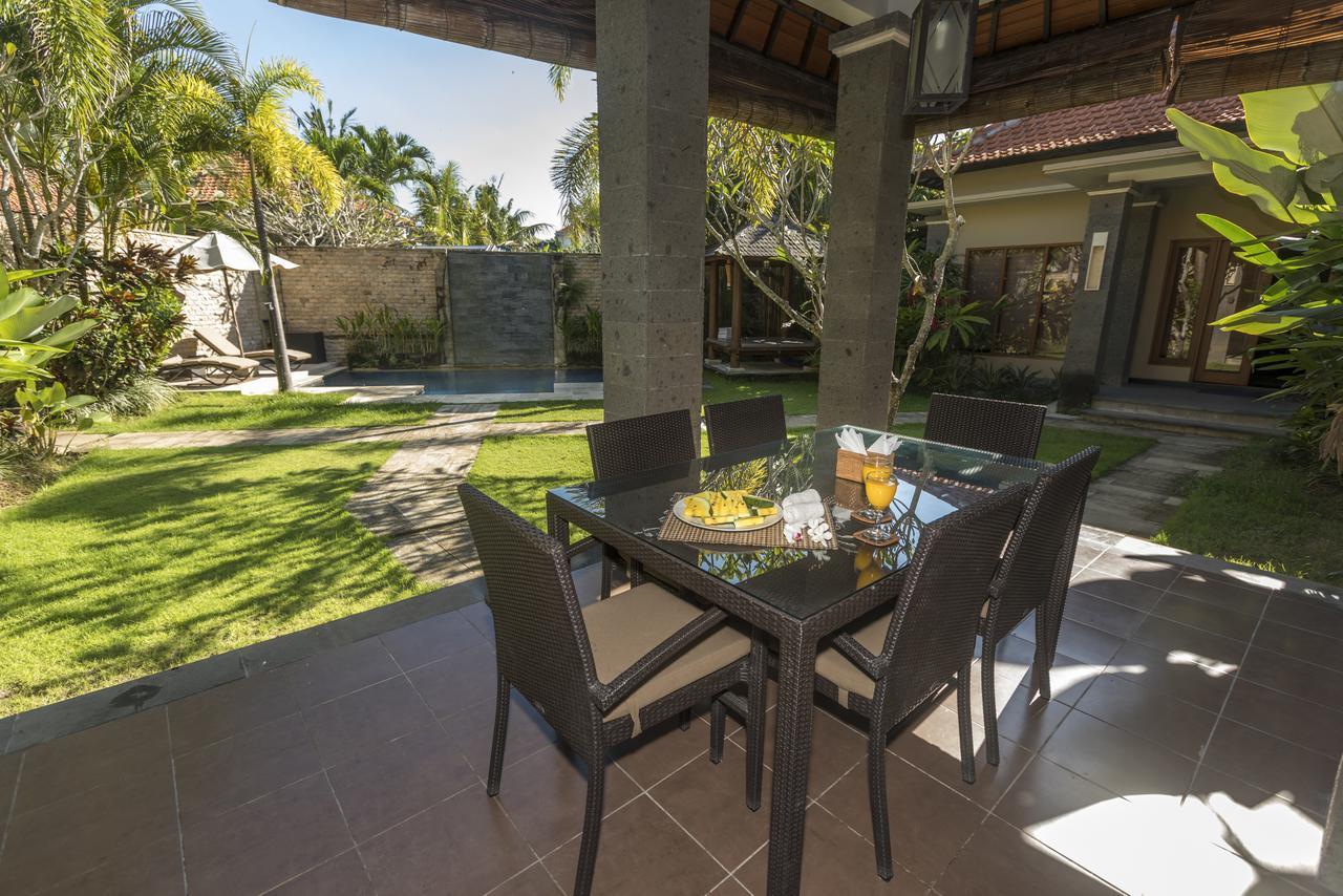Askara Villa Canggu Buitenkant foto